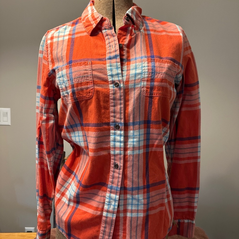 The North Face Orange and Blue Plaid Button-Up Shirt Size Medium